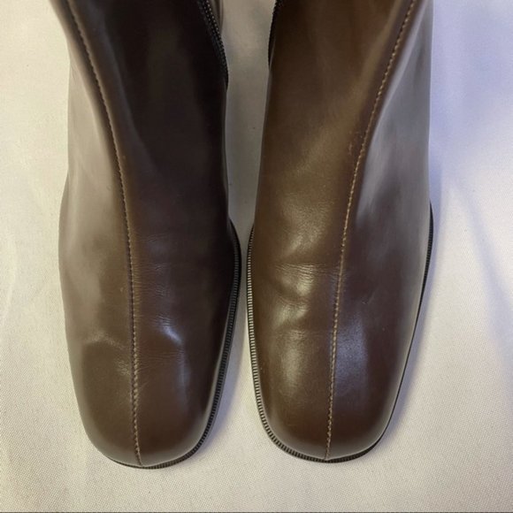 Salvatore Ferragamo brown square leather ankle boots 6 B - Picture 10 of 13